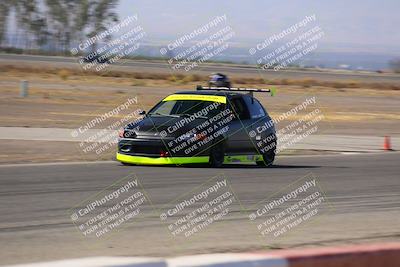 media/Oct-16-2022-Speed Ventures (Sun) [[7df72c9f09]]/Yellow/Grid and Front Straight/